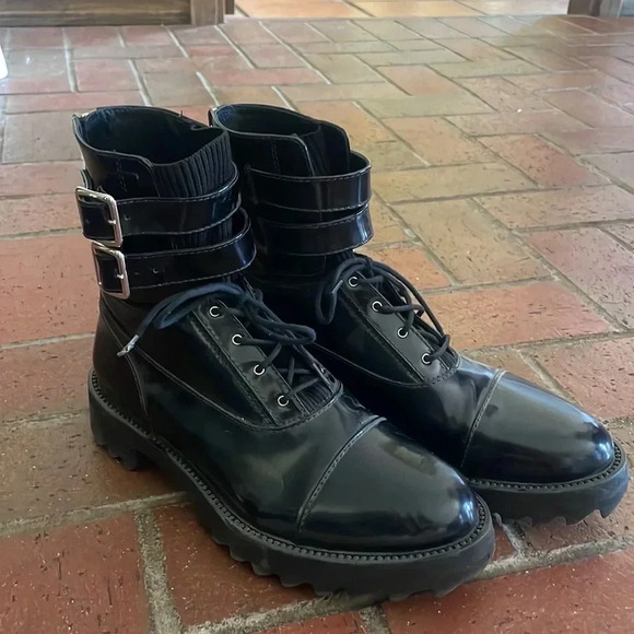 TAMARA MELLON Black Patent Leather Combat Boots Women' 38.5 Chunky - Picture 2 of 8